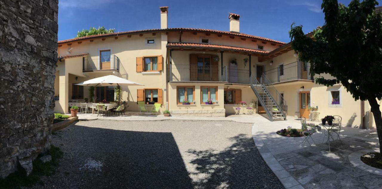 Bed & Breakfast Barbara Borgo Grotta Gigante Exteriör bild